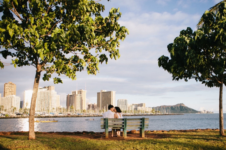 Oahu-Engagement-Photographer-11