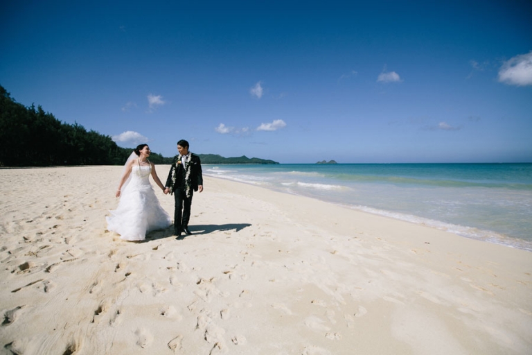 Waimanalo-Beach-Oahu-Wedding-Photographer-18