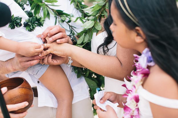 Waimanalo-Bay-Wedding-1-1009