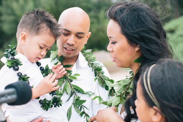 Waimanalo-Bay-Wedding-1-1010
