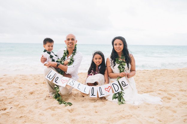 Waimanalo-Bay-Wedding-1-1014