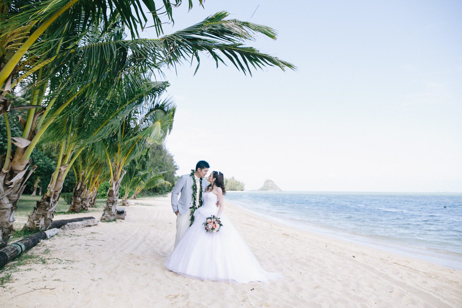 kualoa-ranch-wedding-photographer-23