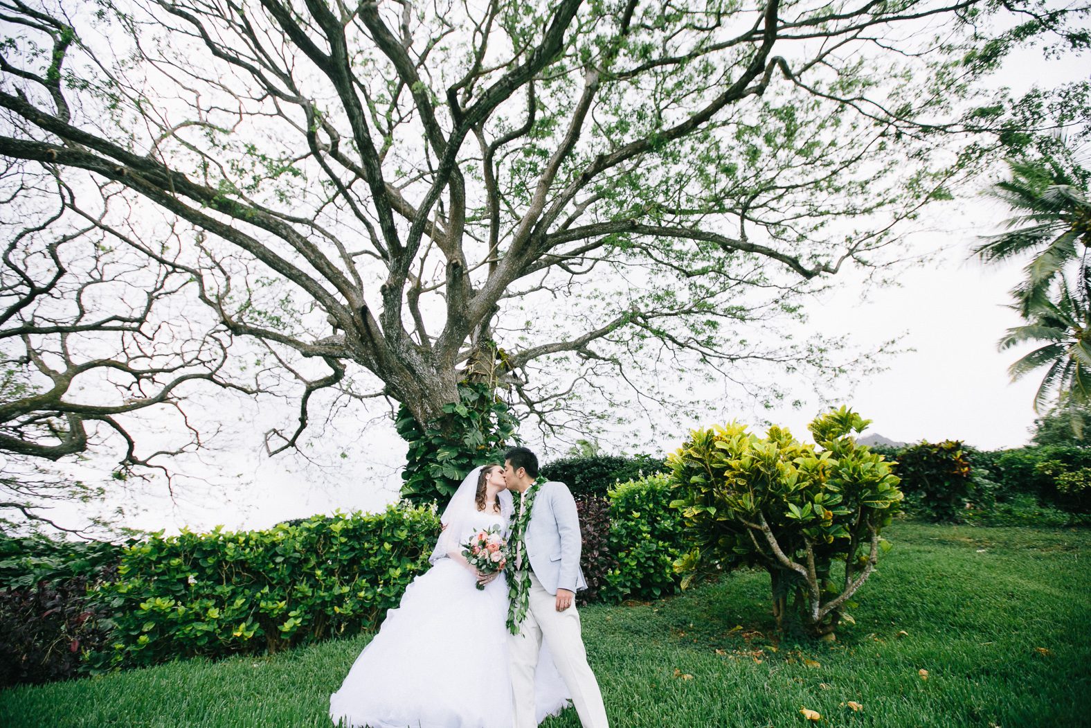 kualoa-ranch-wedding-photographer-38