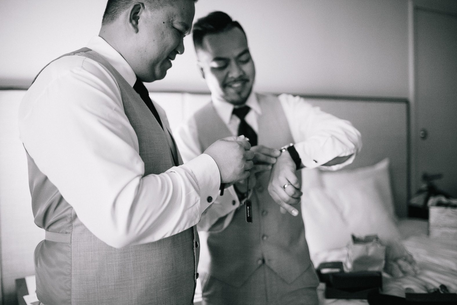 hyatt-waikiki-wedding-photographer-6