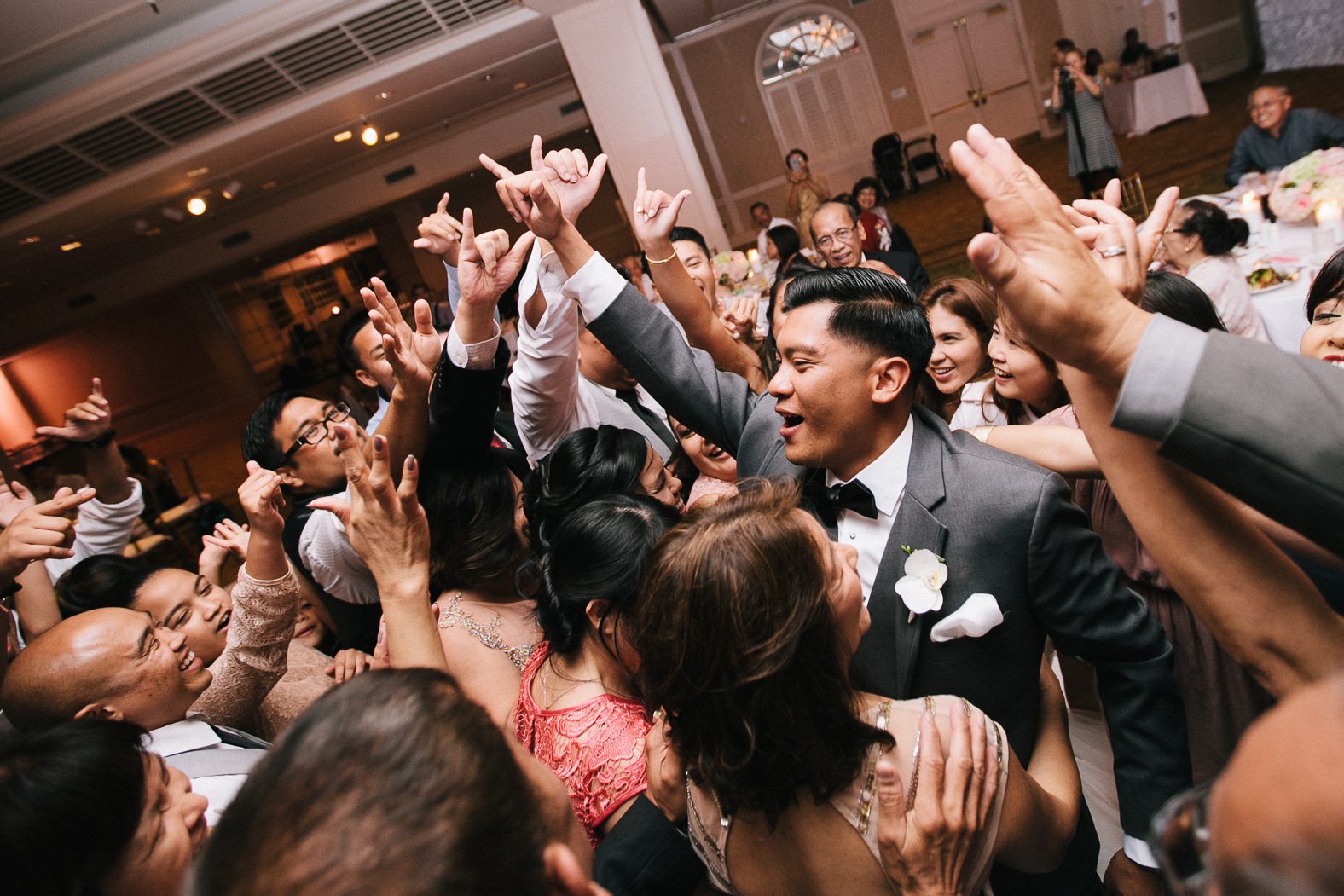 hyatt-waikiki-wedding-photographer-69